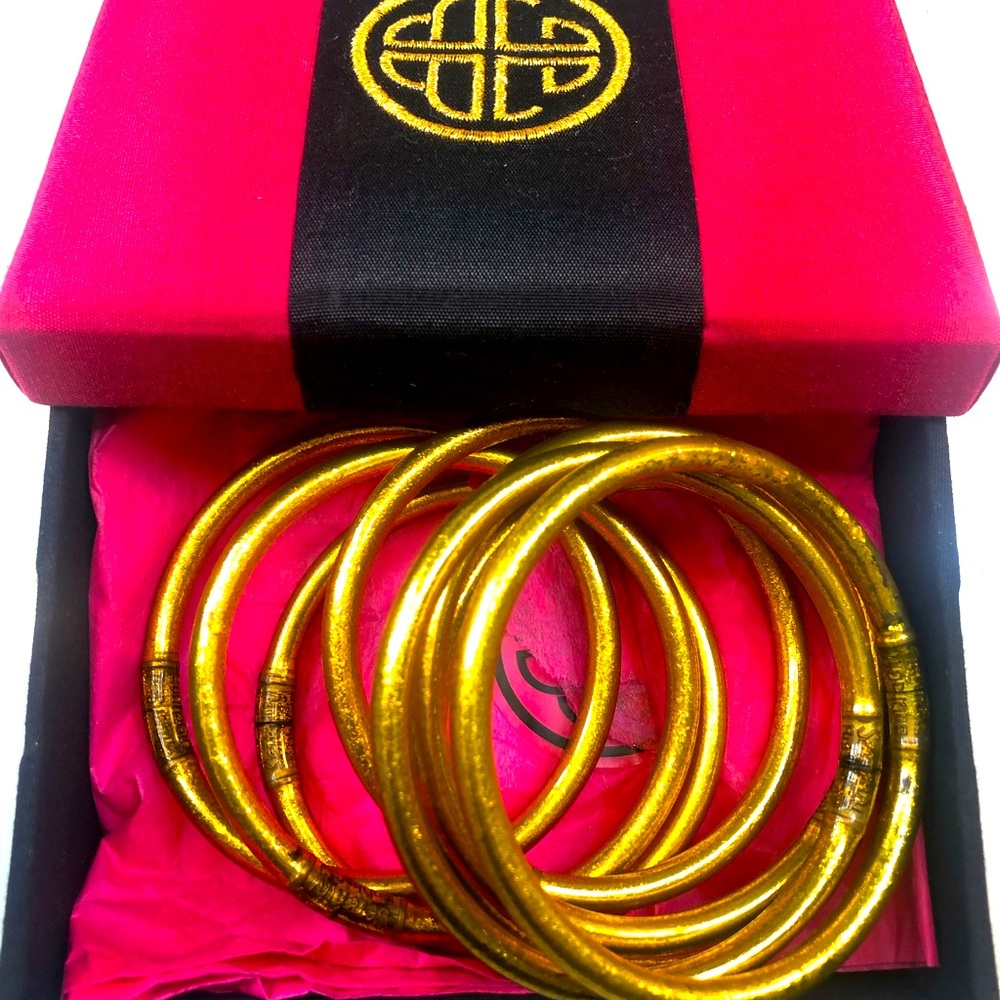 BuDhagirl Gold (8) Bangles